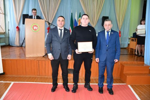 Акъегет авыл җирлегендә хисап сессиясе
