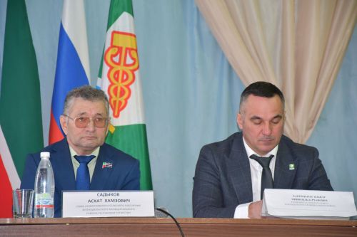 Акъегет авыл җирлегендә хисап сессиясе