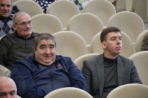 Ачасыр авыл җирлегендә хисап сессиясе