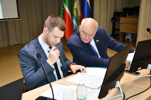 Ачасыр авыл җирлегендә хисап сессиясе