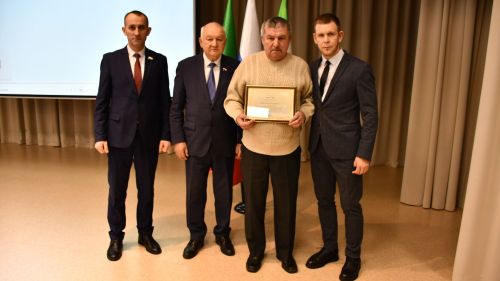 Ачасыр авыл җирлегендә хисап сессиясе