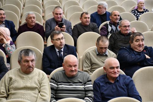 Ачасыр авыл җирлегендә хисап сессиясе