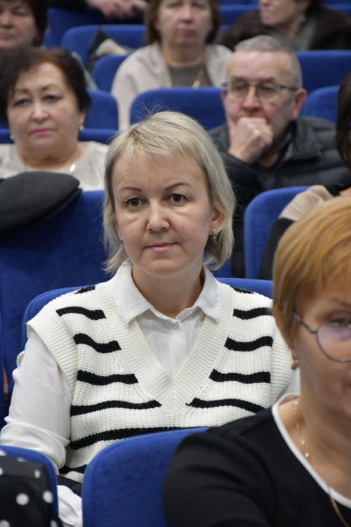 Мамадыш-Әкил авыл җирлегендә хисап сессиясе