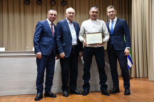 Мамадыш-Әкил авыл җирлегендә хисап сессиясе