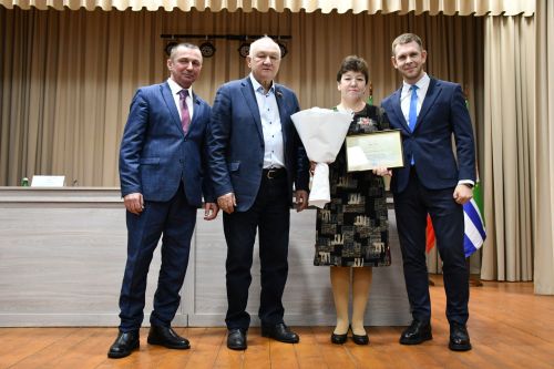 Мамадыш-Әкил авыл җирлегендә хисап сессиясе