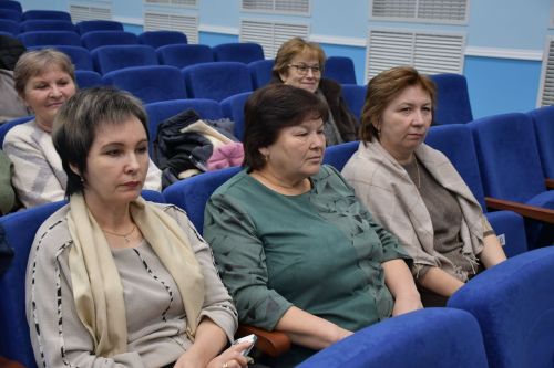 Мамадыш-Әкил авыл җирлегендә хисап сессиясе