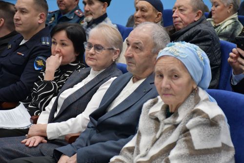 Мамадыш-Әкил авыл җирлегендә хисап сессиясе