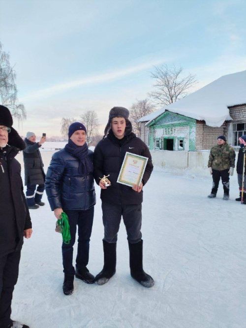 Күгәй авылында хоккей турниры