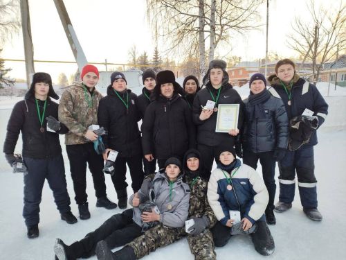 Күгәй авылында хоккей турниры