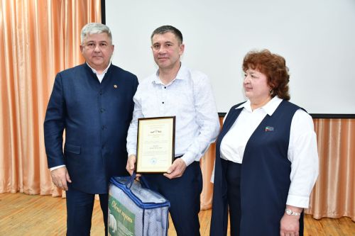 Олы Яке авыл җирлегендә узган хисап сессиясе