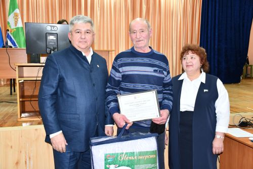 Олы Яке авыл җирлегендә узган хисап сессиясе