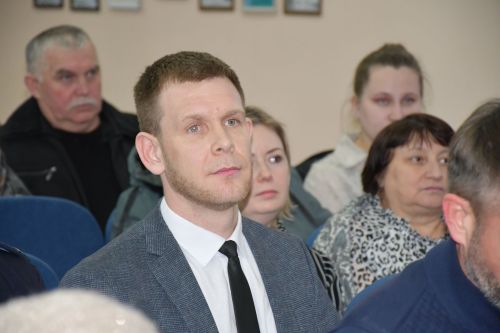 Олы Яке авыл җирлегендә узган хисап сессиясе