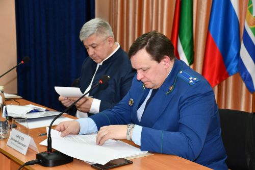Олы Яке авыл җирлегендә узган хисап сессиясе