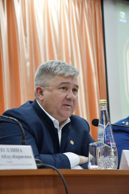 Олы Яке авыл җирлегендә узган хисап сессиясе
