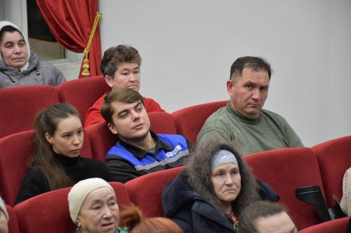 Бишнә авыл җирлегендә хисап сессиясе