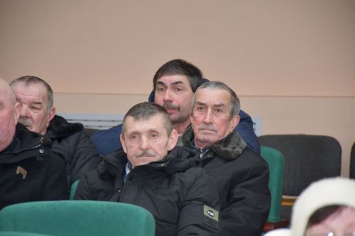 Мулла Иле авыл җирлегендә узган хисап сессиясе