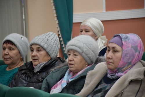 Мулла Иле авыл җирлегендә узган хисап сессиясе