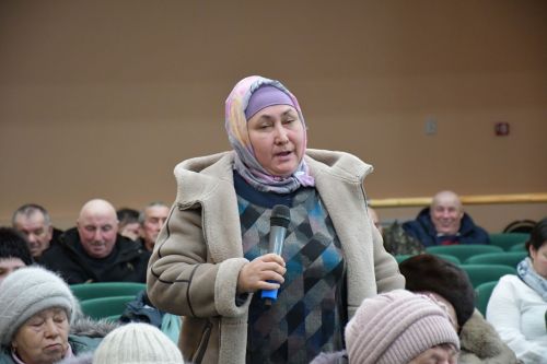 Мулла Иле авыл җирлегендә узган хисап сессиясе