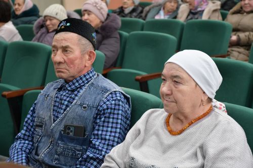 Мулла Иле авыл җирлегендә узган хисап сессиясе