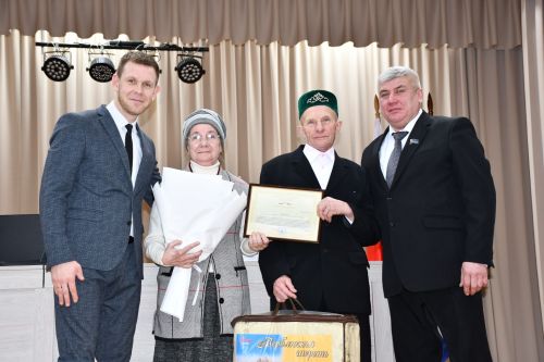 Мулла Иле авыл җирлегендә узган хисап сессиясе