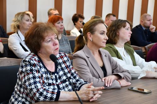 Горький мәдәният үзәгендә укытучыларны хөрмәтләделәр