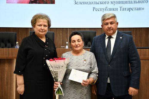 Горький мәдәният үзәгендә укытучыларны хөрмәтләделәр