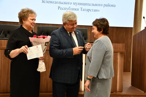 Горький мәдәният үзәгендә укытучыларны хөрмәтләделәр