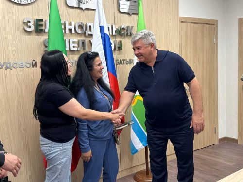 Михаил Афанасьев махсус хәрби операциядә катнашучы Еременко Вера Вениаминовна белән очрашты