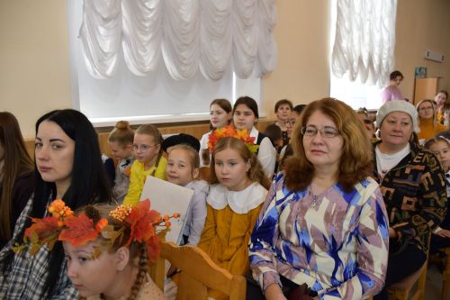 3нче гимназиядә «Очей очарование» дип исемләнгән төбәгара әдәби бәйге