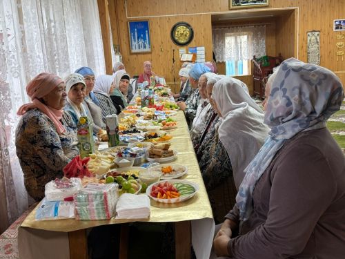 Күлбаш авылы мәчетендә Өлкәннәр көне