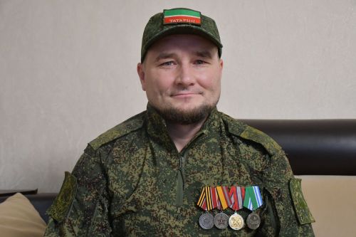 Яшел Үзән егете, МХОда катнашучы Руслан Сибгатуллин белән очрашу