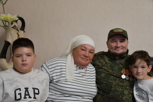 Яшел Үзән егете, МХОда катнашучы Руслан Сибгатуллин белән очрашу