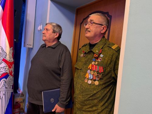Махсус хәрби операциядә катнашучы егетләргә ярдәм кулы сузган волонтёрларны бүләкләү тантанасы