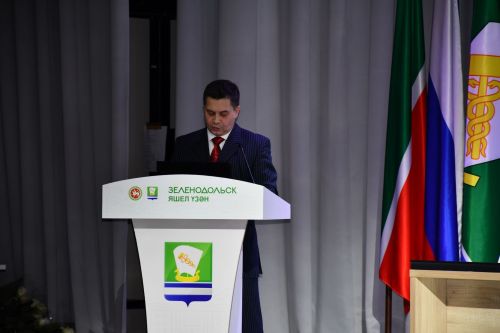 Район үзәк хастаханәсенең 2025 елгы  эшчәнлегенә йомгак сессиясе