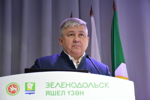 Район үзәк хастаханәсенең 2025 елгы  эшчәнлегенә йомгак сессиясе
