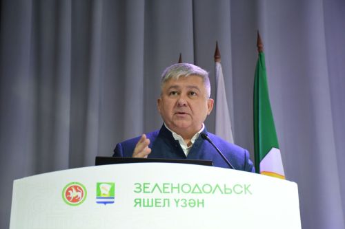 Район үзәк хастаханәсенең 2025 елгы  эшчәнлегенә йомгак сессиясе