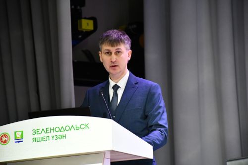 Район үзәк хастаханәсенең 2025 елгы  эшчәнлегенә йомгак сессиясе