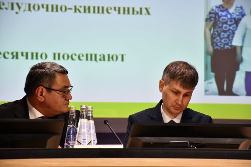 Район үзәк хастаханәсенең 2025 елгы  эшчәнлегенә йомгак сессиясе