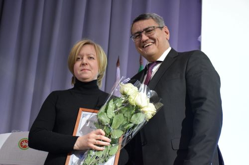 Район үзәк хастаханәсенең 2025 елгы  эшчәнлегенә йомгак сессиясе