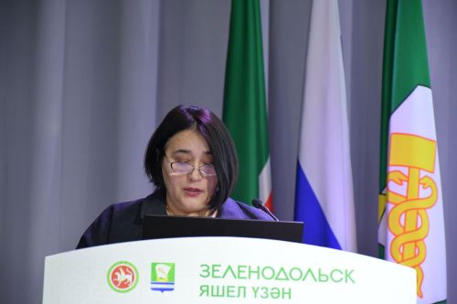 Район үзәк хастаханәсенең 2025 елгы  эшчәнлегенә йомгак сессиясе
