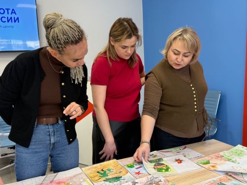 «Россиядә эш» кадрлар үзәгендә 23 февраль – Ватанны саклаучылар көне уңаеннан рәсемнәр бәйгесе