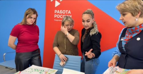 «Россиядә эш» кадрлар үзәгендә 23 февраль – Ватанны саклаучылар көне уңаеннан рәсемнәр бәйгесе