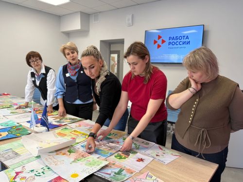 «Россиядә эш» кадрлар үзәгендә 23 февраль – Ватанны саклаучылар көне уңаеннан рәсемнәр бәйгесе