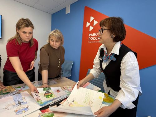 «Россиядә эш» кадрлар үзәгендә 23 февраль – Ватанны саклаучылар көне уңаеннан рәсемнәр бәйгесе