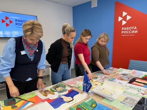 «Россиядә эш» кадрлар үзәгендә 23 февраль – Ватанны саклаучылар көне уңаеннан рәсемнәр бәйгесе