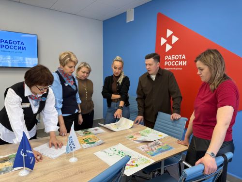 «Россиядә эш» кадрлар үзәгендә 23 февраль – Ватанны саклаучылар көне уңаеннан рәсемнәр бәйгесе