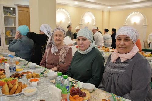 Остазлар һәм укытучылар ифтары