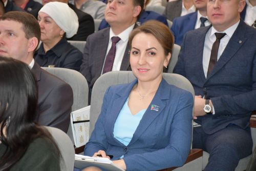 ЯҮМР бишенче чакырылыш VI сессиясе шәһәр Советының V сессиясе