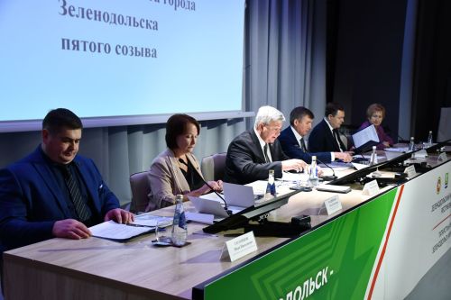ЯҮМР бишенче чакырылыш VI сессиясе шәһәр Советының V сессиясе