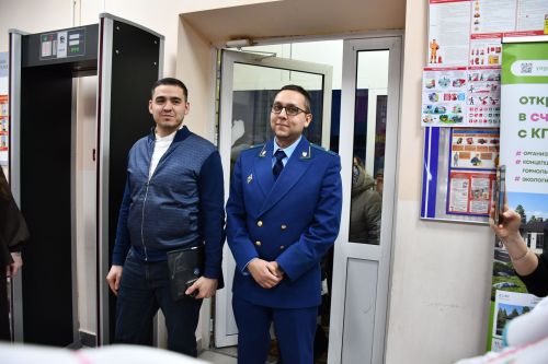 Олы Карагуҗа авылында хисап сессиясе